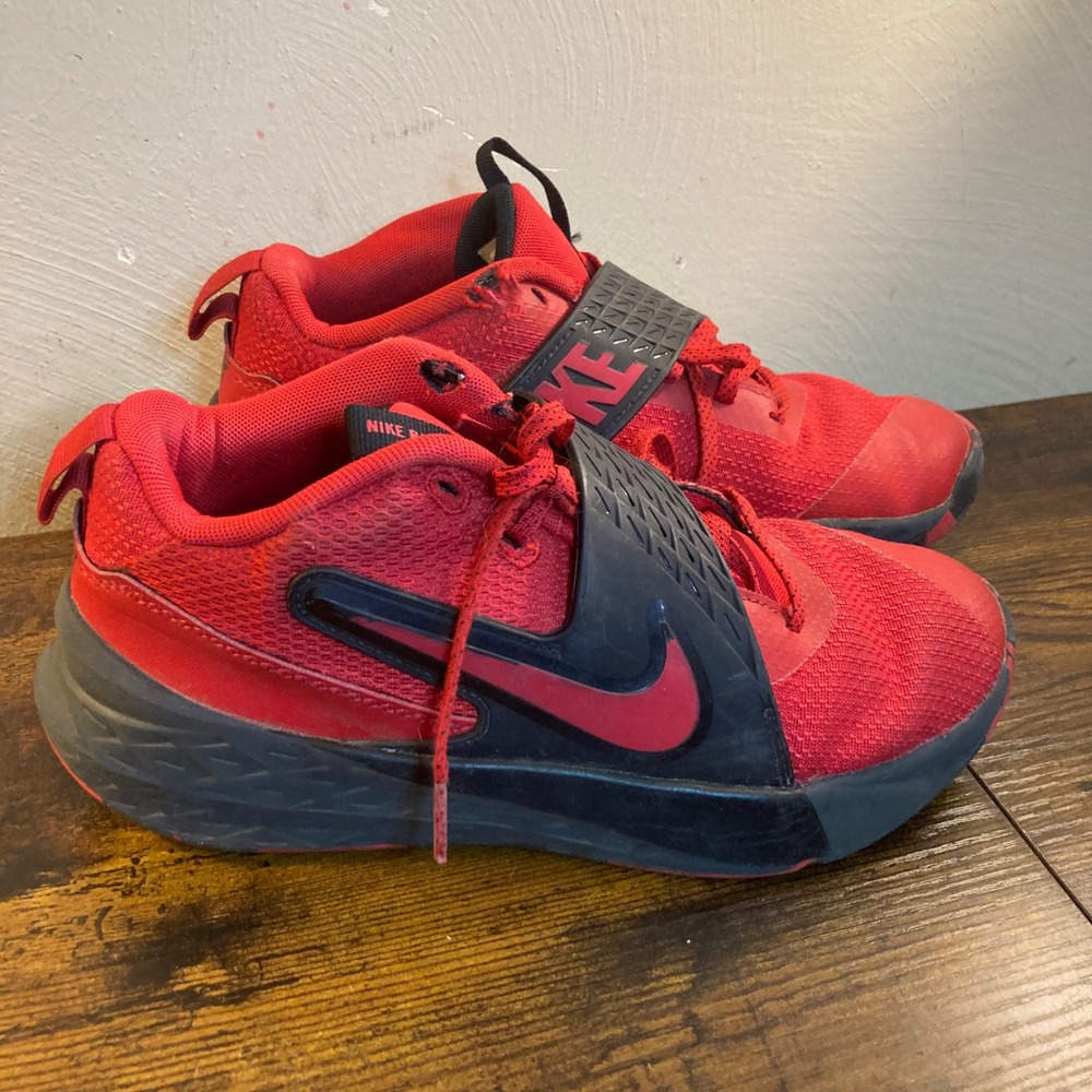 Nike Future Sz 6Y Basketball Court 3 University Red Black Shoes HF6279-602